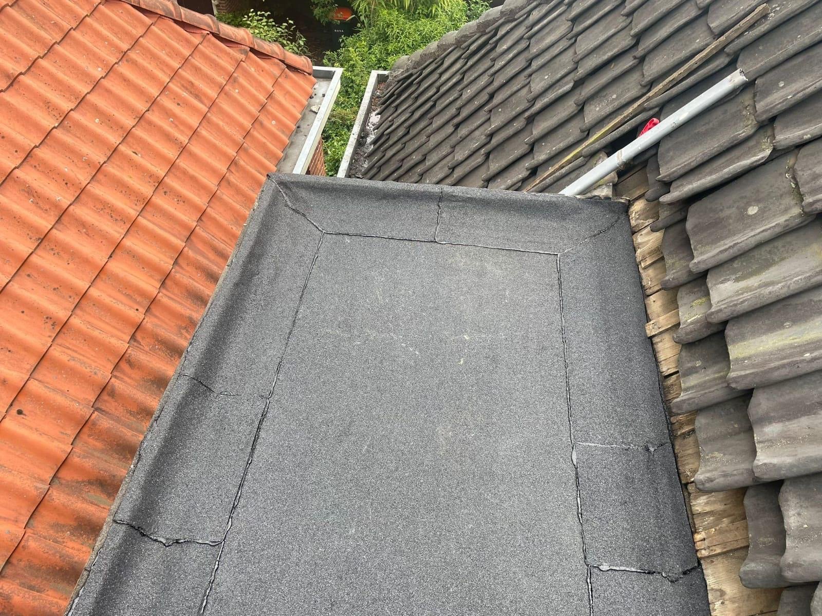 Plat dak afgewerkt